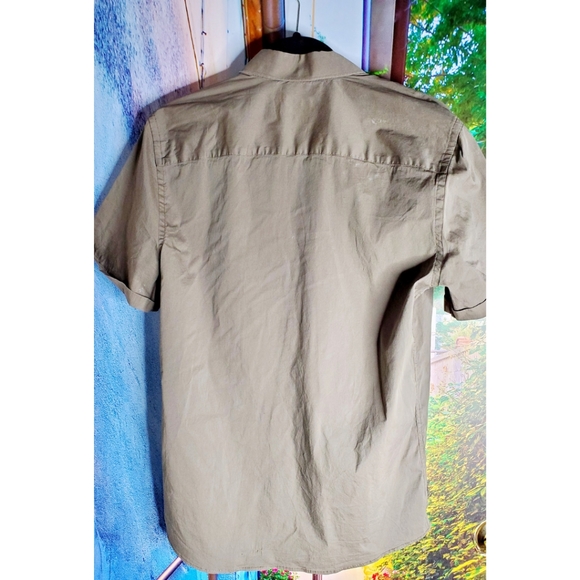 Zara - Super Slim Button Down Top - Green - Picture 2 of 3